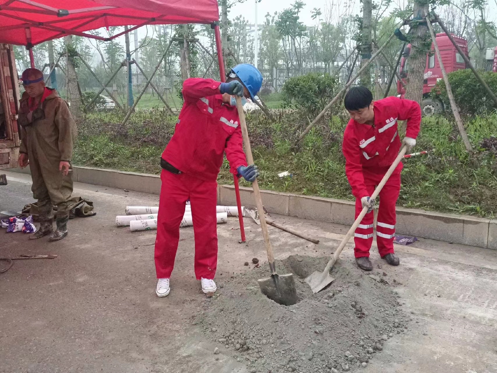 海珠管道疏通哪家好】及时进行市政管道清淤